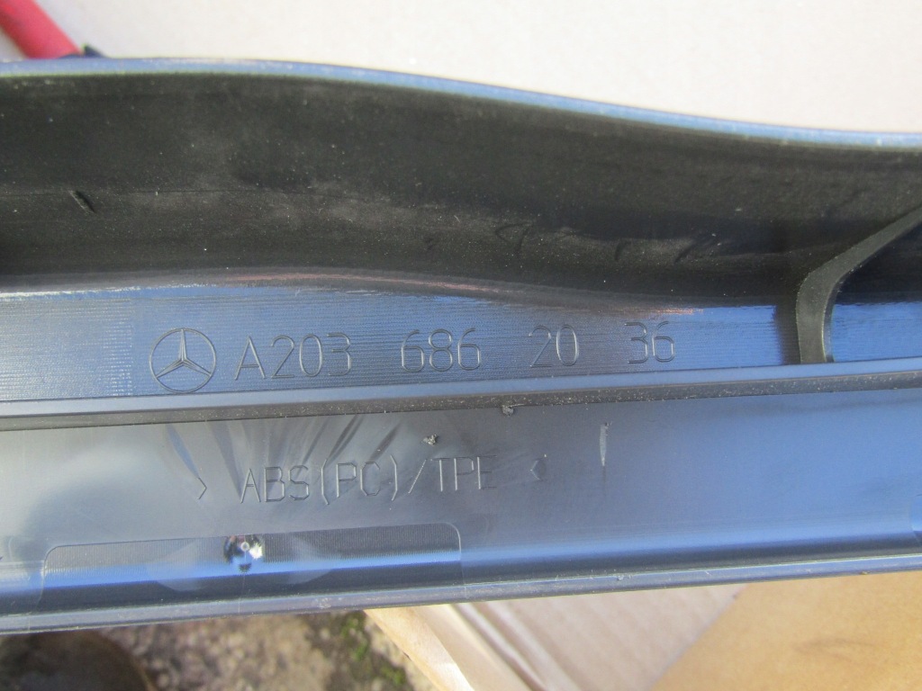 Купити 2 mercedes w203 купе накладка поріг накладка на поріг права
