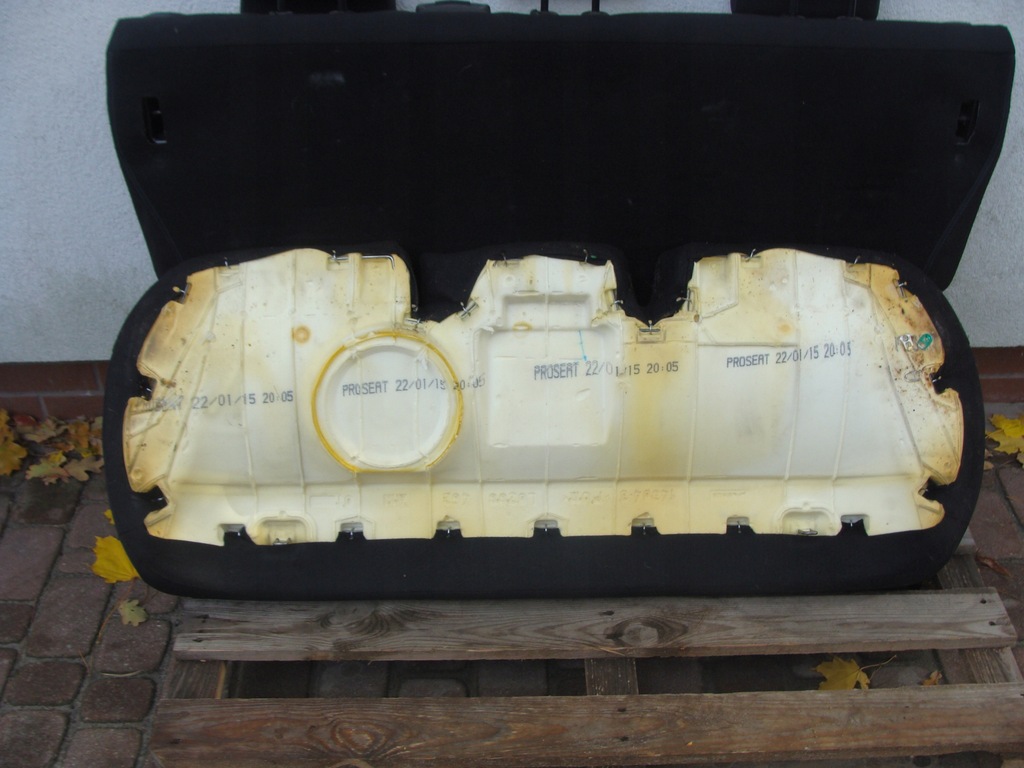 фото №14, Заднее сиденье задняя задняя ремни безопасности защёлки переходник citroen c4 cactus