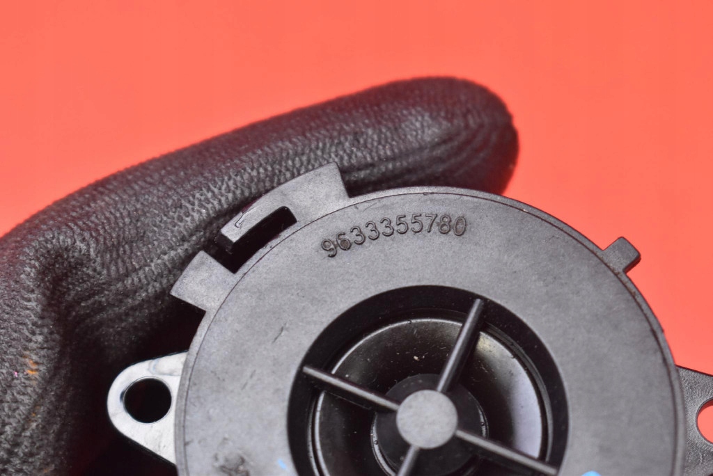 фото №9, Динамік високочастотний лівий перед 9633355780 citroen ds5 12-15