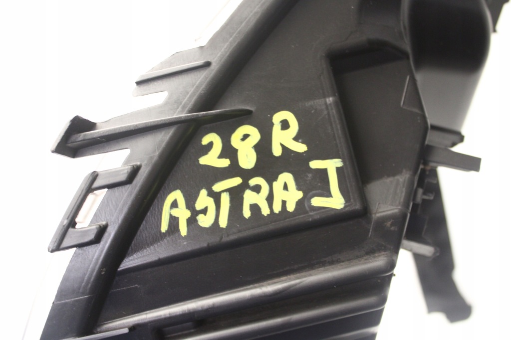 Opel astra j противотуманная фара правый лампа przeciwmieglna бампера 13264642 с Разборки