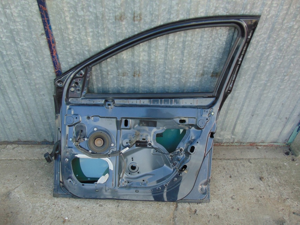фото №11, Дверь правый перед renault megane iii kombi