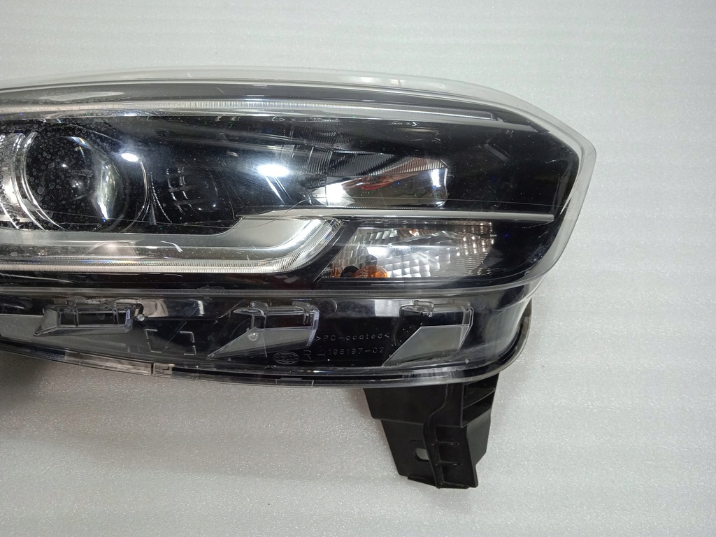 фото №4, Лампа правая перед передняя led renault kadjar lift 260104607r
