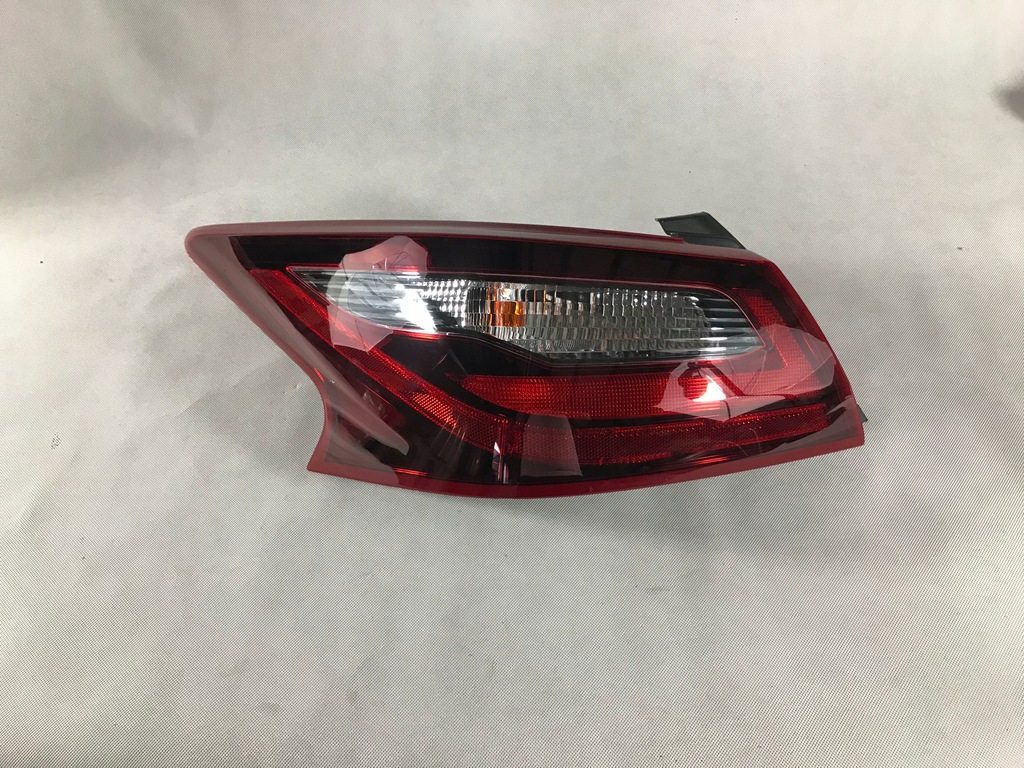 фото №1, Nissan altima 2016 17 лампа задняя левая оригинал