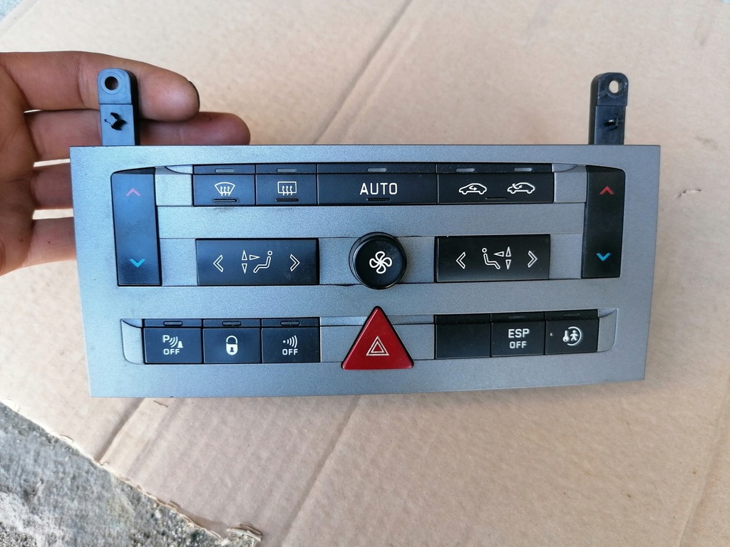 фото №1, Peugeot 407 панель обдув кондиционера 96573322yw