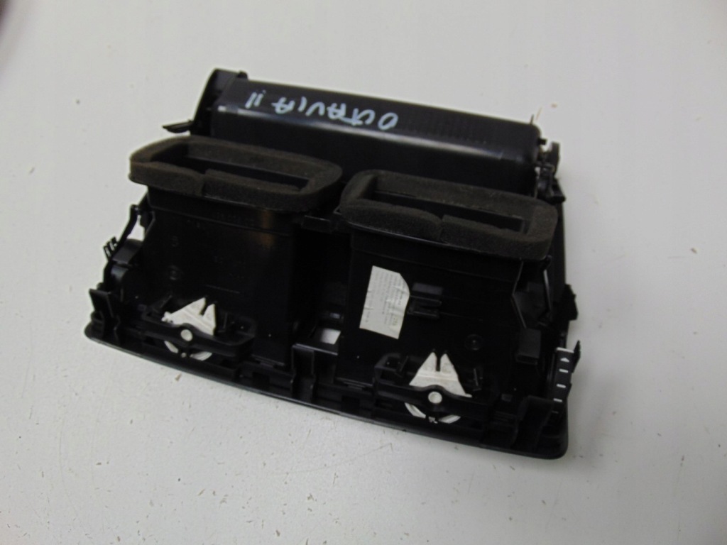 фото №8, Ґрати консолі центральний skoda octavia ii lift 1z0820951