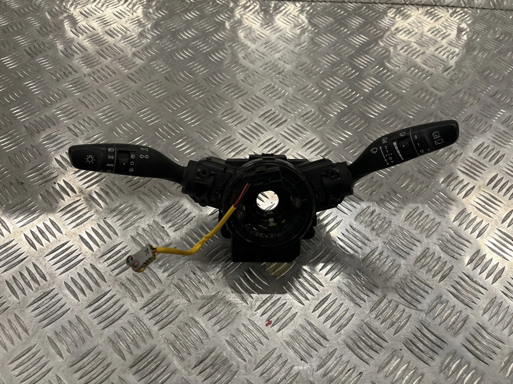 фото №1, Переключатель комбинированный лента hyundai tucson iii 15-