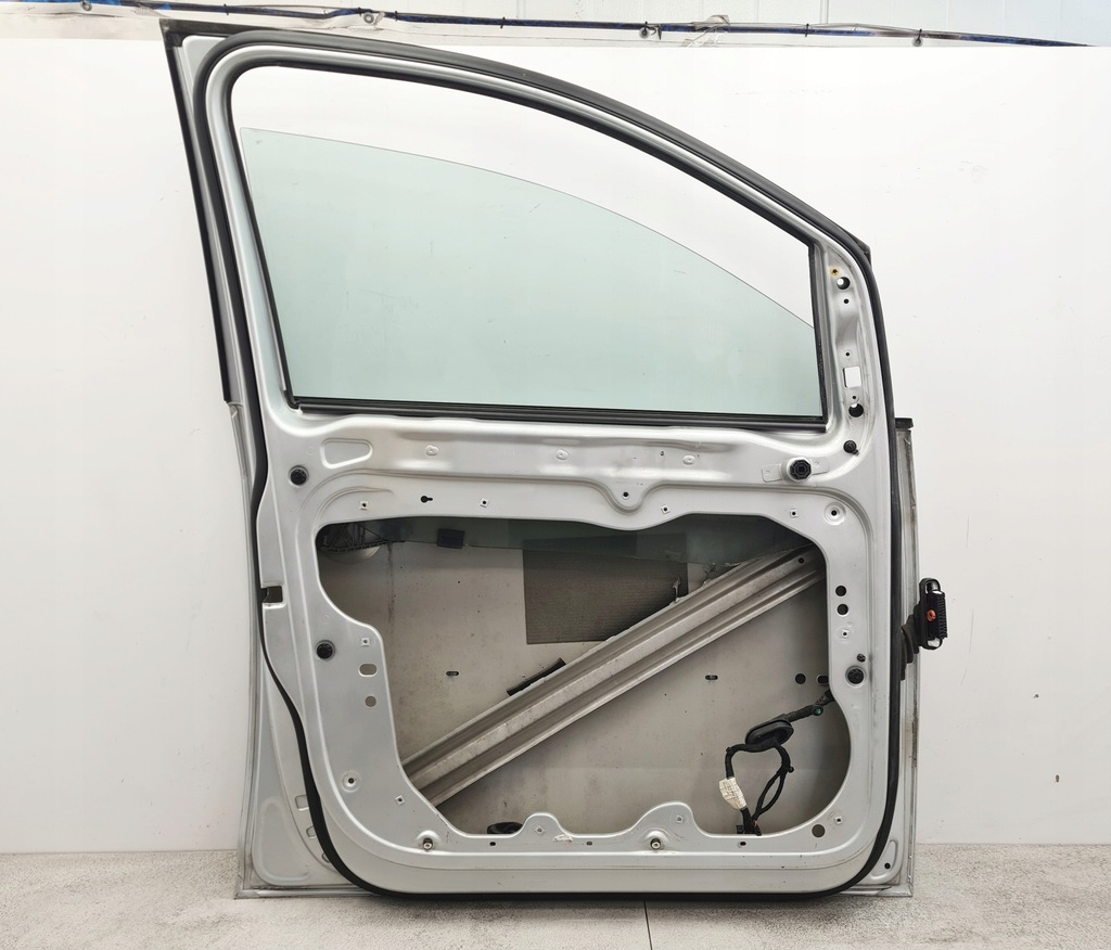 фото №14, Vw touran двері лівий перед la7w