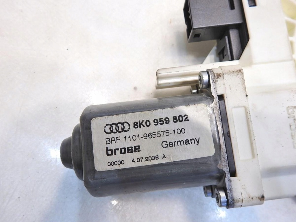 фото №6, Механізм скло правий перед audi a4 b8
