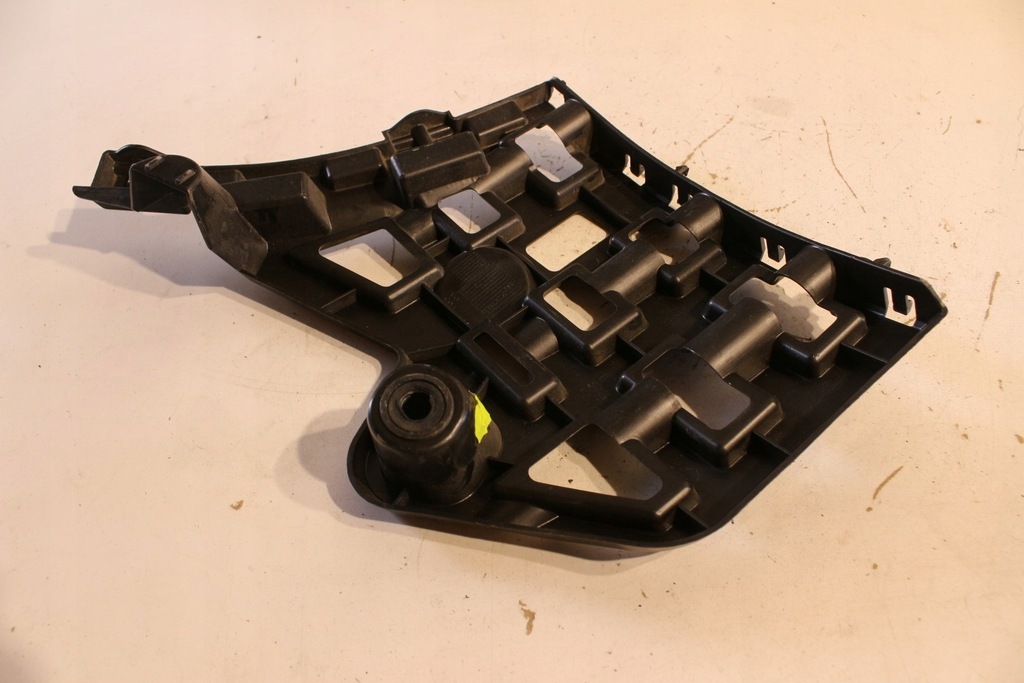 фото №7, Напрямна бампера правий задня peugeot 2008 ii