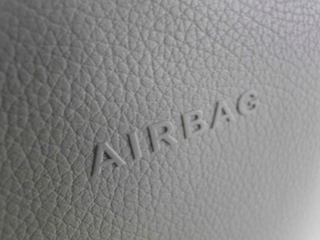 фото №11, Mercedes ml gle w166 166 консоль приборная панель dół консоли