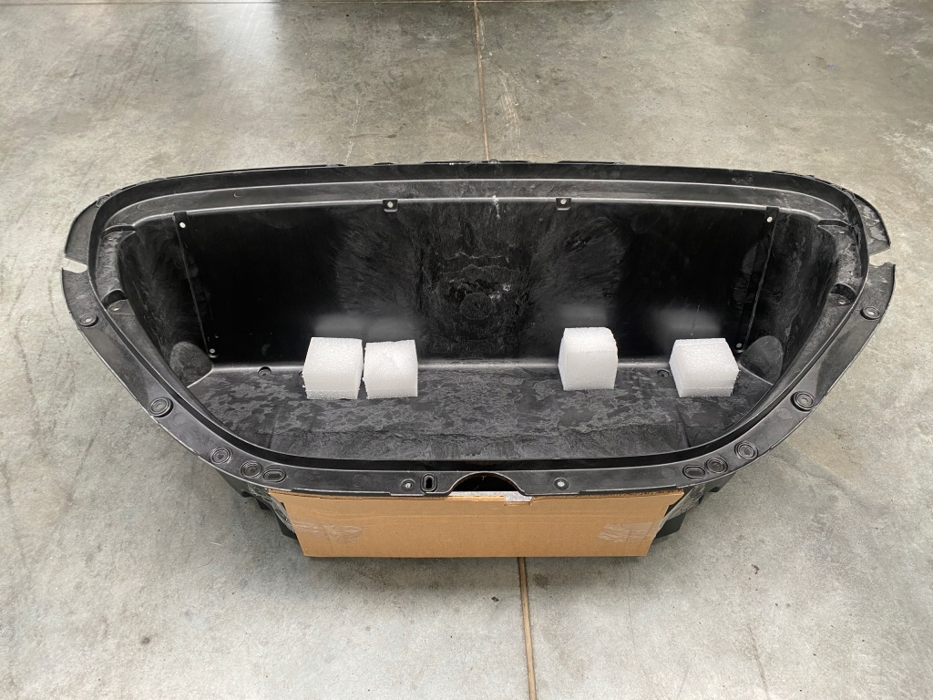 фото №1, Tesla model x поддон багажник перед новый 1036223-00-f