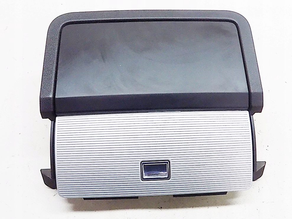 фото №1, Попільничка - dodge journey 08-12