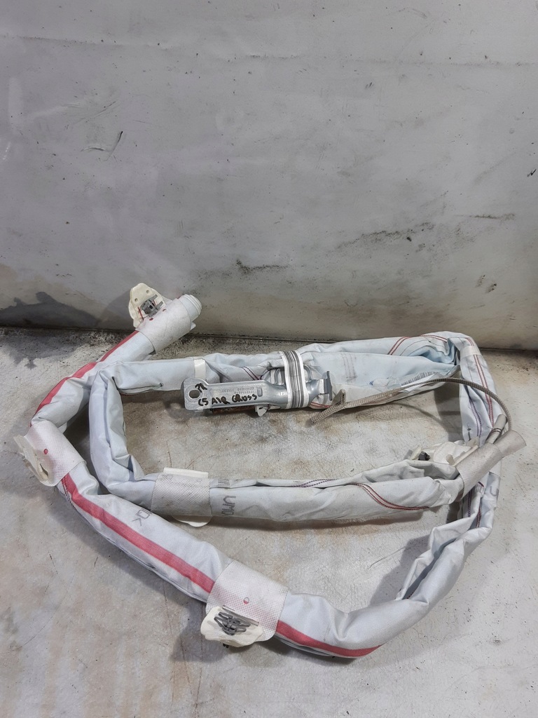 фото №1, Шторка безопасности правая c5 aircross 9818005280