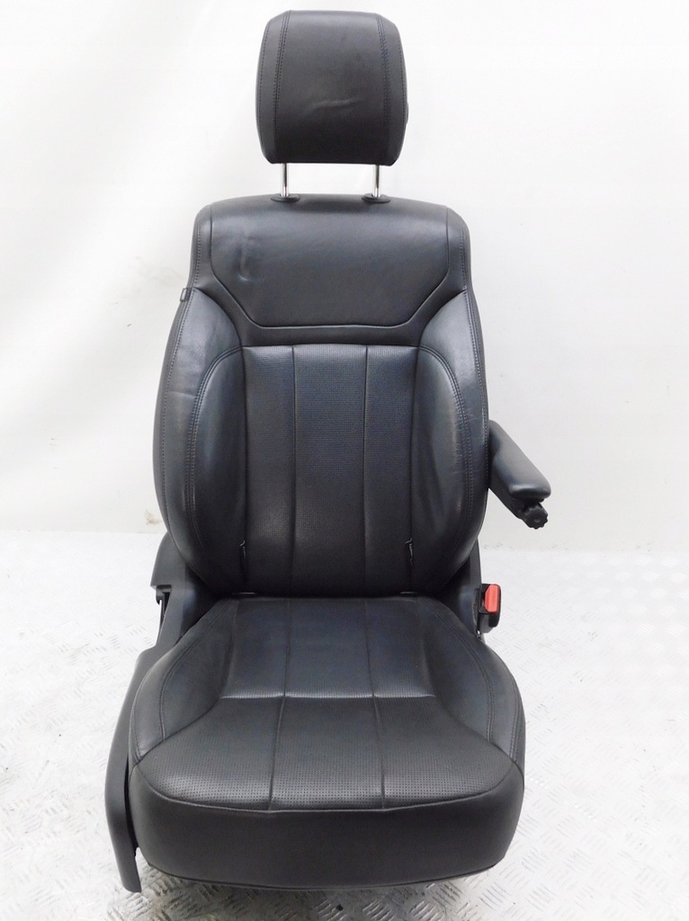 фото №1, Сиденье правый пассажира land rover discovery v l462