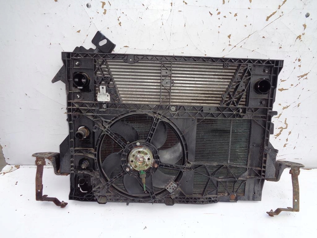 фото №1, Pas передний радиатор renault master ii 2.5 dci