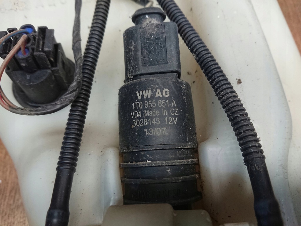 фото №6, Audi q7 4l бачок омивача 4l0955453