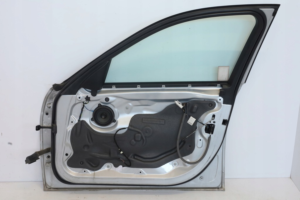 фото №7, Двері праве правий перед передні задня bmw f31 a83