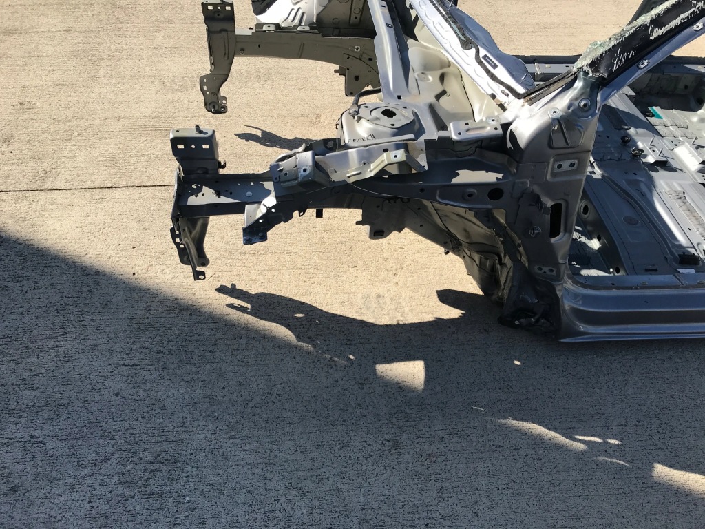 фото №3, Opel mokka -e ii b 2022 2023 четверть перед передняя левая