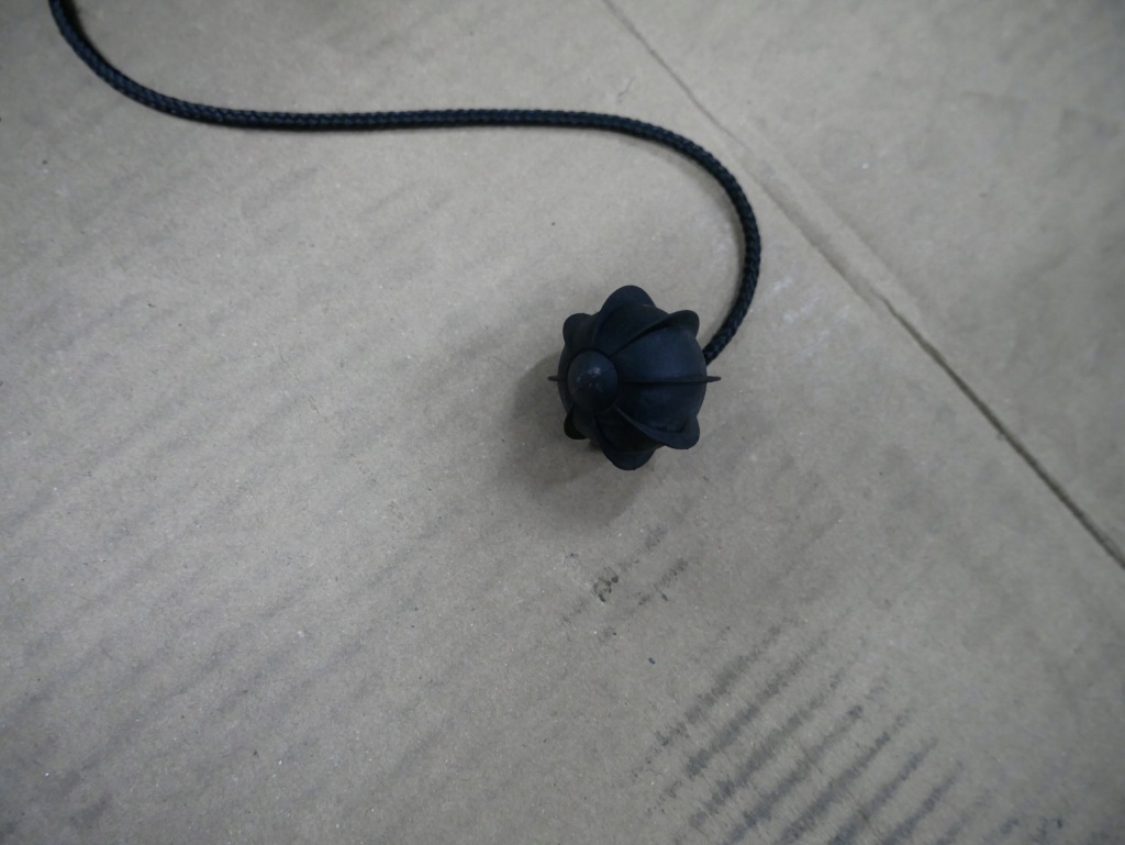 Mini r56 задняя полка багажника задний  7151717 Оригинал