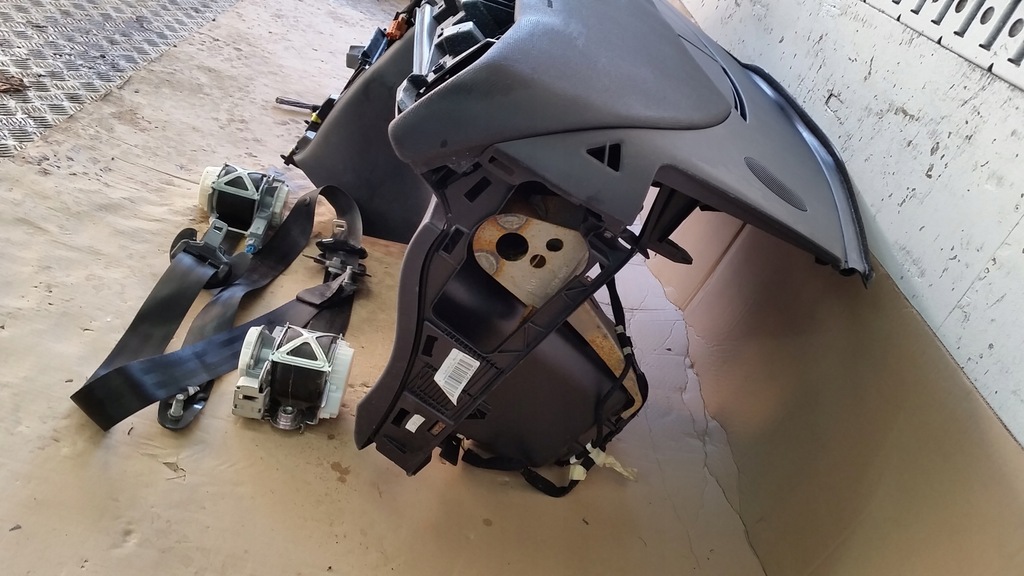 фото №11, Citroen c3 ii приборная панель приборная подушка безопасности ремни