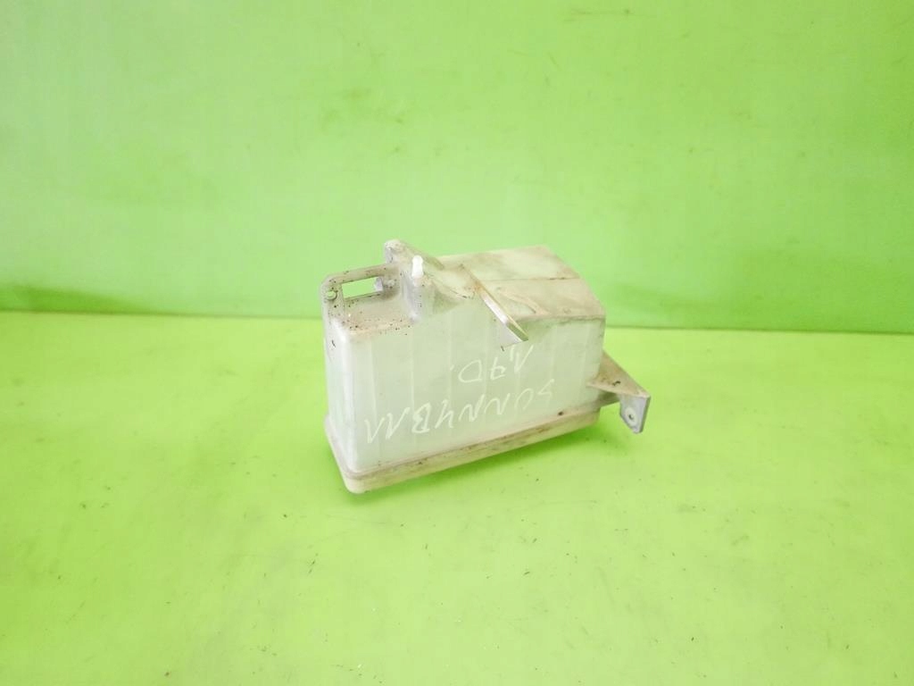 фото №8, Бачок омывателя nissan sunny b11 1.7d 82-