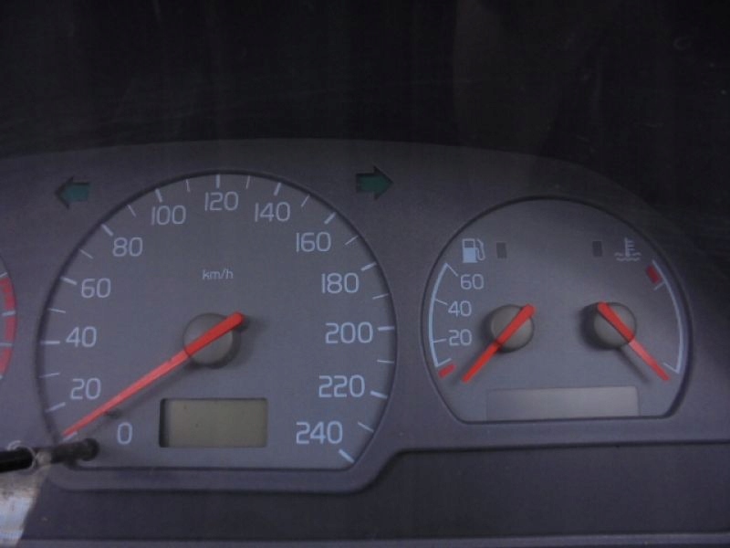 фото №5, Volvo s40 v40 i лічильник прилади 1.9d 30858334