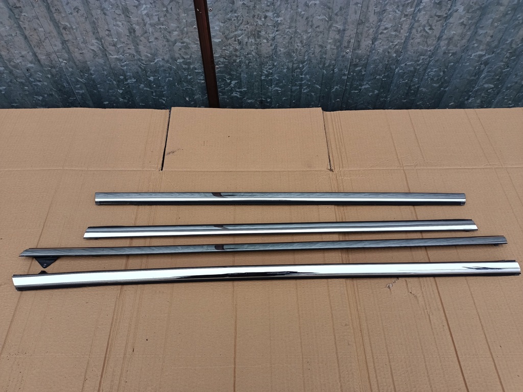 фото №10, Комплект окон накладка chromowanych скребок молдинг дверь ford fiesta mk7 lift