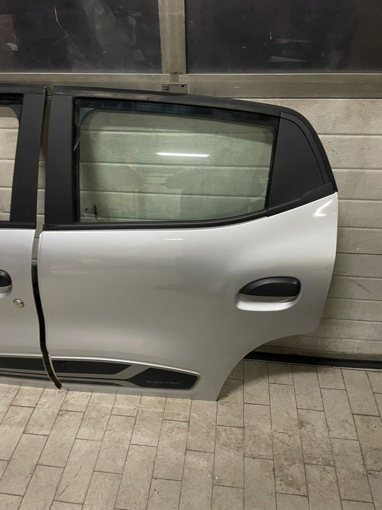 фото №11, Двері скло dacia spring w колір сріблястий стан jak nowe