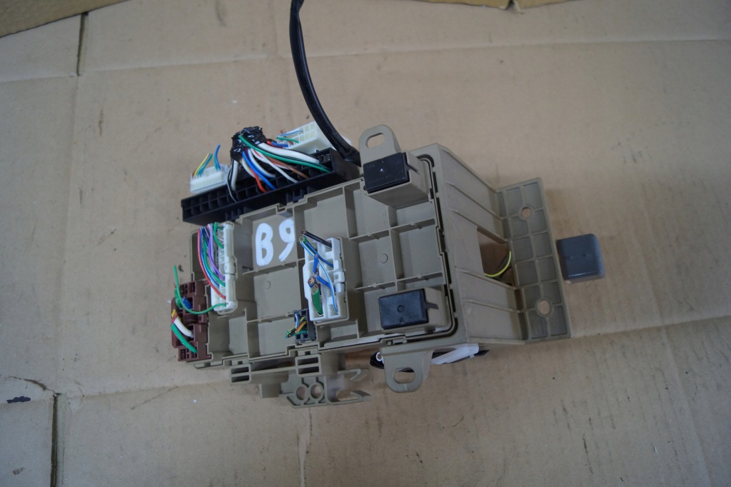 фото №1, Коробка запобіжників subaru wrx sti 82201va030