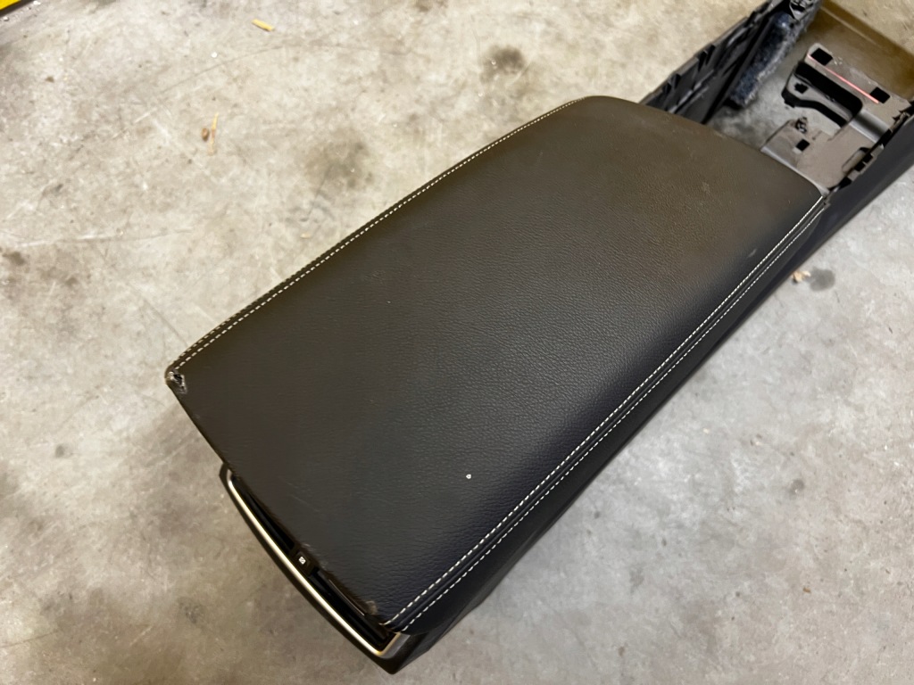 фото №4, Туннель средний подлокотник renault megane iv