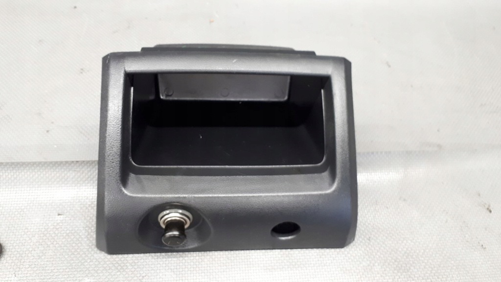 фото №9, Бардачок полка прикуриватель mitsubishi outlander