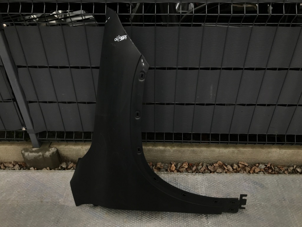 фото №1, Mercedes gla ii h247 правый крыло перед 2020-