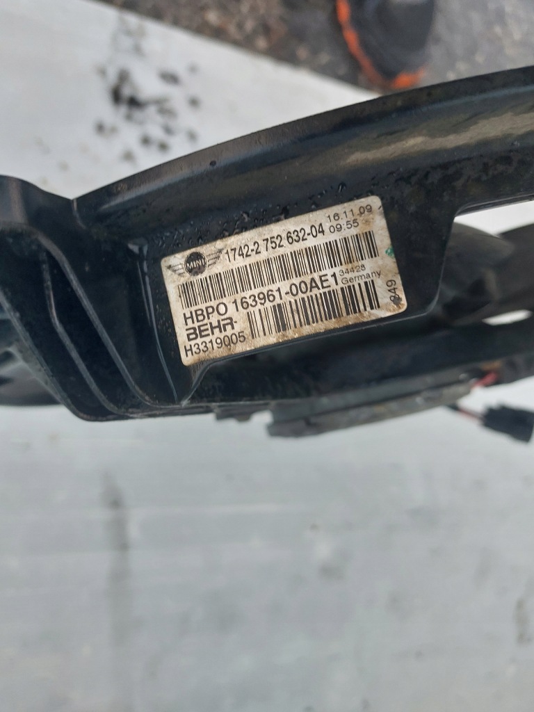 Вентилятор радиатора воды жидкость 2752632 mini cooper s r55 r56 r57 Оригинал