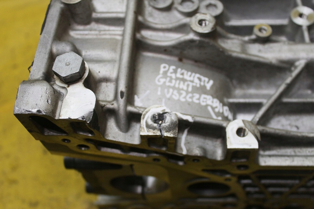 фото №7, Блок двигуна vw golf vii audi q2 skoda dkr 1.0 tsi 04c103023j