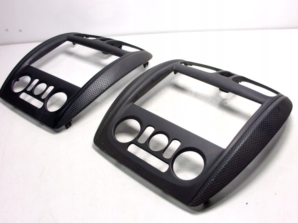 фото №2, Mazda 323 bj рамка середня радіо консоль