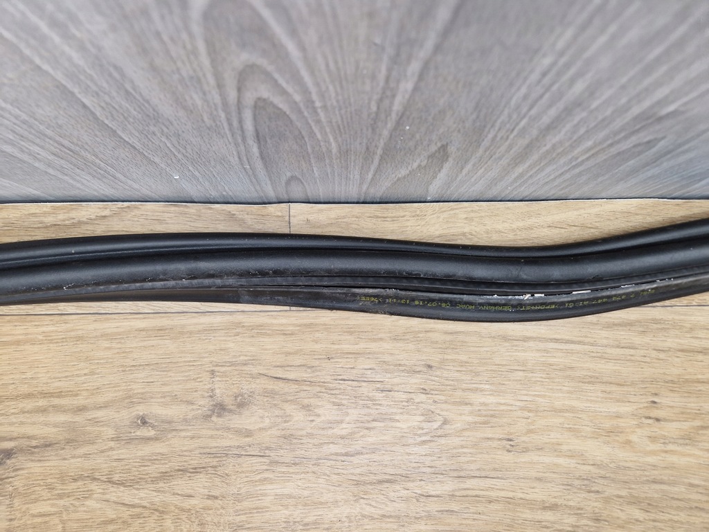 фото №6, Bmw f48 x1 прокладка кришки багажника задня задня 7474447