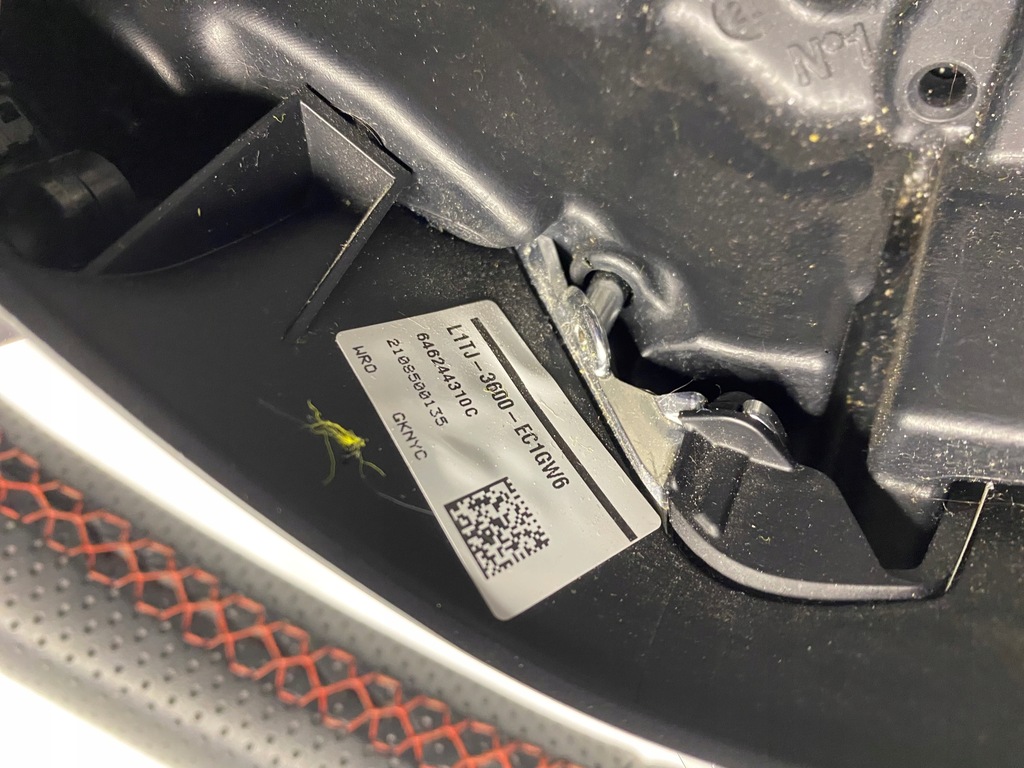 фото №5, Воздуховод ford puma mk2 st-line l1tj-3600-ec czerwona нитка