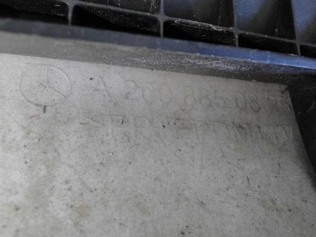 Mercedes clk 209 бампер задній без  pts задні w209 Недорого