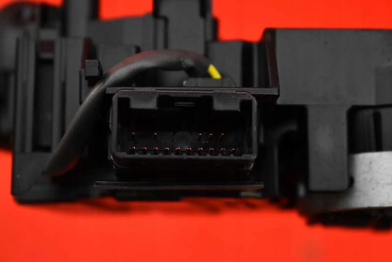 фото №7, Рычаг переключатель поворотник 17f373 toyota avensis t27 09-11