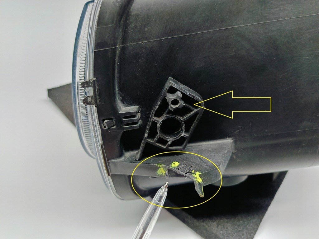 фото №10, Citroen c4 cactus 14- лампа права перед передня звичайна 9800901280