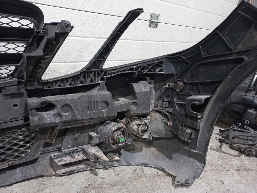 фото №8, Бампер перед передний kompletny pdc mercedes w212