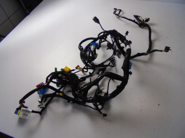 фото №1, Електропроводка pod панель приладів citroen ds3 crossback e-tense 2020 rok