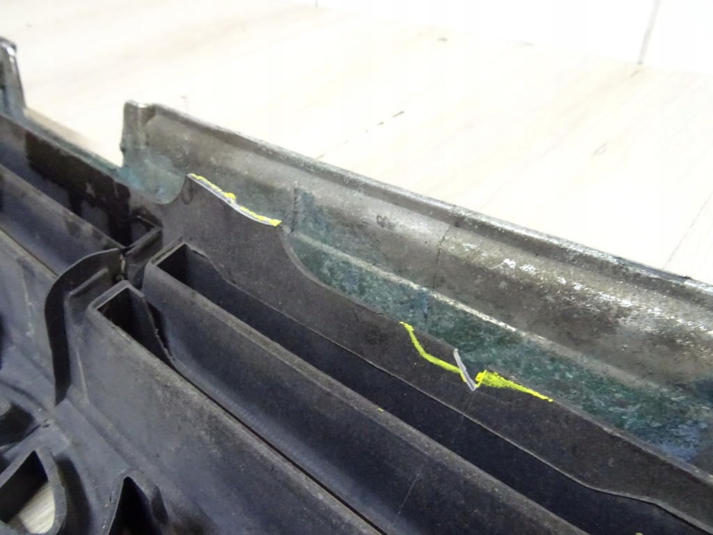 Toyota land cruiser 100 j100 решітка радіатора решітка радіатора бампера перед 53111-60350 Зі Шроту