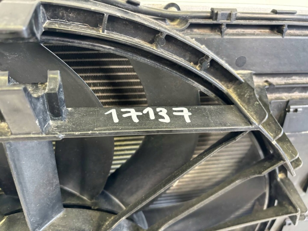 Комплект радиатор jaguar e-pace 2020 j9c319710aa с Разборки