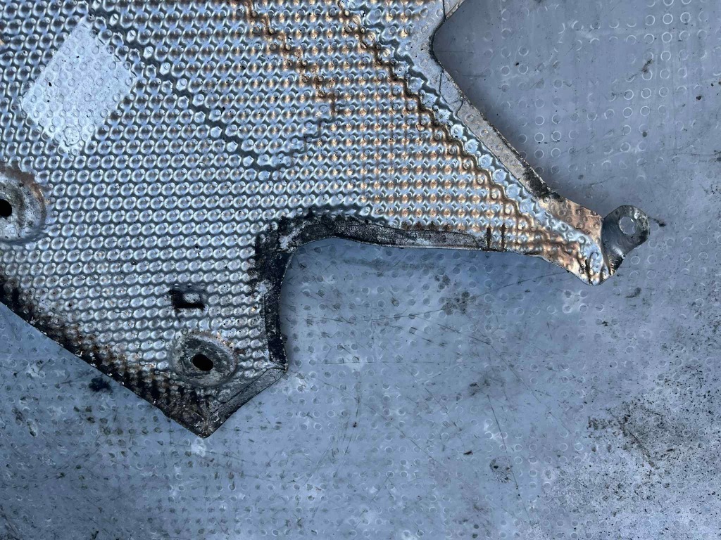 Защита тепловая steorownika abs bmw 5 e39 оригинальный номер 8254237 Недорого