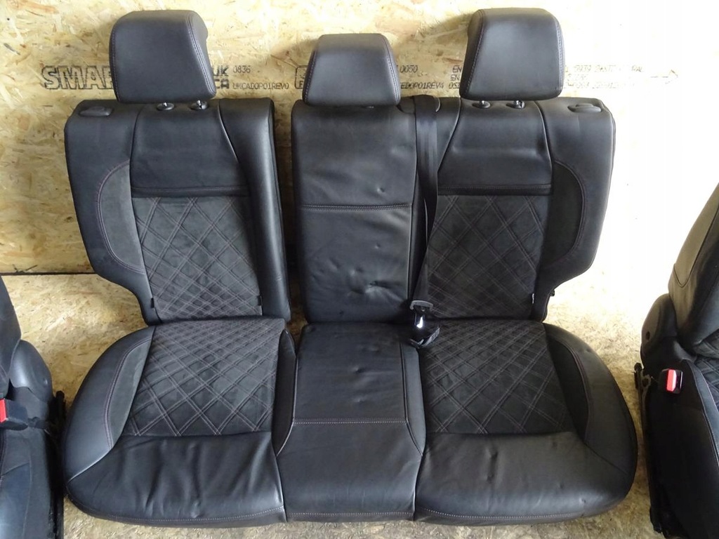фото №8, Комплект сидінь заднє сидіння задня peugeot 208 i шкіра 3d