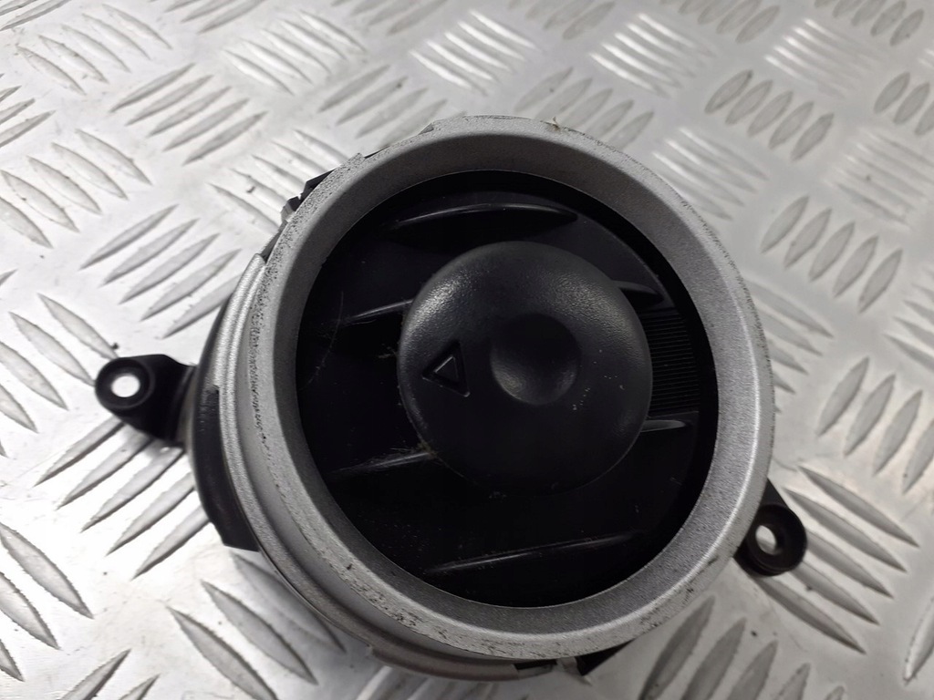 фото №1, Решётка левая обдув ford fiesta mk6