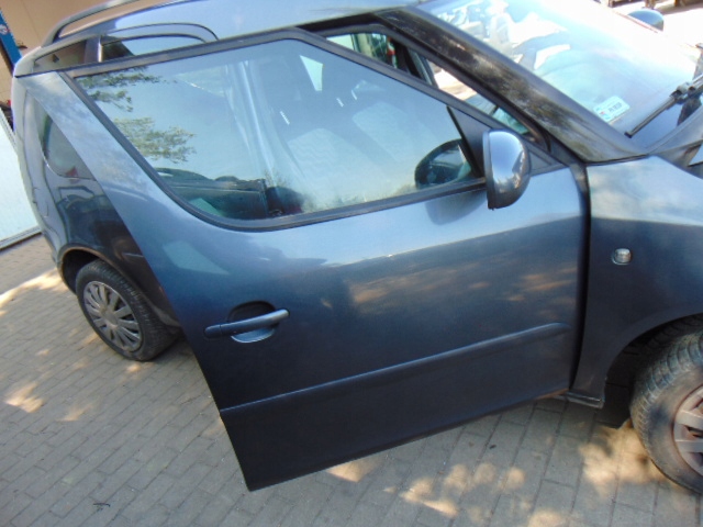 фото №1, Дверь правое перед полный roomster 06-15 9153