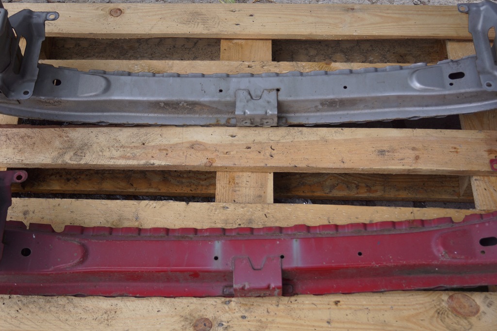 фото №16, Mazda 3 03-08 балка бампера перед