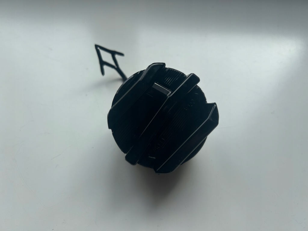 фото №1, Hyundai i10 iii lift 2023- заглушка фаркоп перед k7600 оригинал